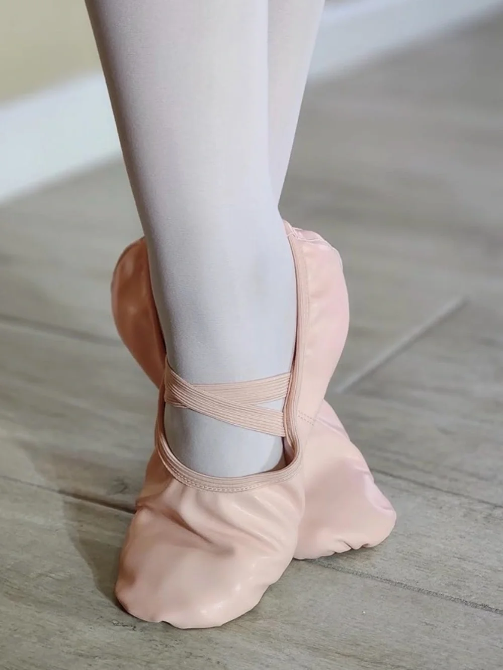 NEW Kids Pink Ballet Slippers with Elastic Strap, size 2 ML